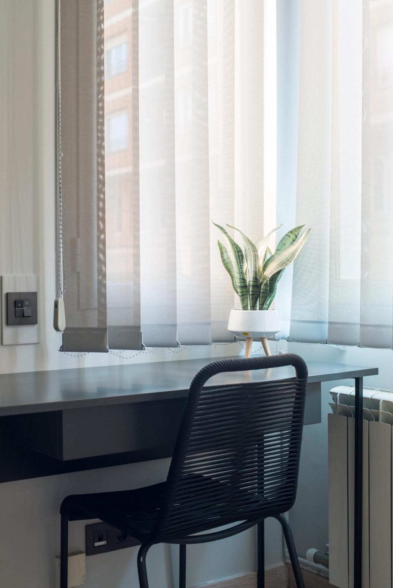 Apartaments Turistics Cardona III エクステリア 写真