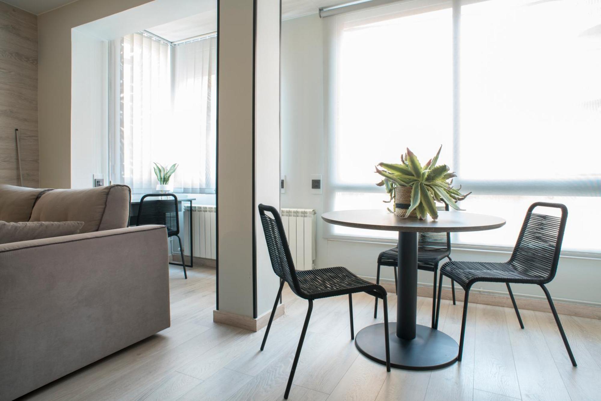 Apartaments Turistics Cardona III エクステリア 写真